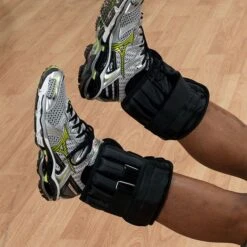 Body Solid Body-Solid Tools Ankle Weights (pair) 15 Body Solid Body-Solid Tools Ankle Weights (pair) -Fitness Equipment Sales Shop Body Solid5lb.Body SolidToolsAnkleWeights pair LiftCloseUp