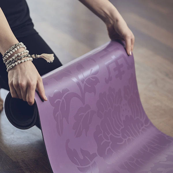 Gaiam Performance Dry-Grip Yoga Mat 15 Gaiam Performance Dry-Grip Yoga Mat - Image 13
