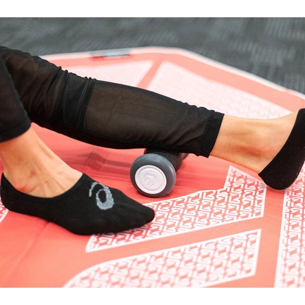 ROLL Recovery R3 Foot Roller 13 ROLL Recovery R3 Foot Roller - Image 11