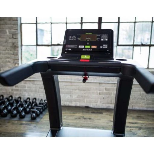 SportsArt G690 Verde Status Eco-Powr Treadmill - Image 6