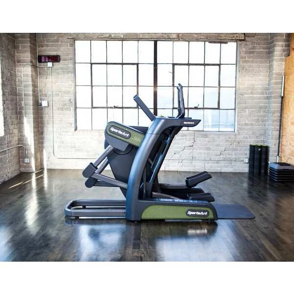 SportsArt G886 Verso Status Eco-Powr Cross Trainer 3 SportsArt G886 Verso Status Eco-Powr Cross Trainer
