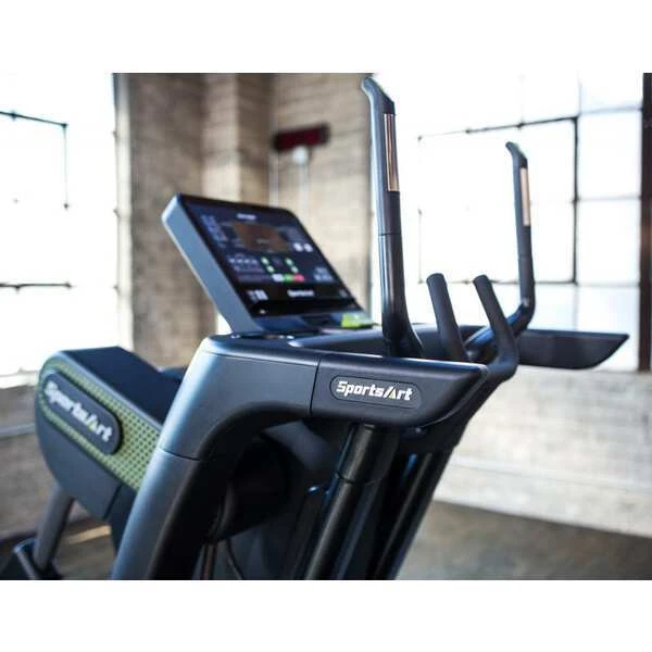 SportsArt G886 Verso Status Eco-Powr Cross Trainer 6 SportsArt G886 Verso Status Eco-Powr Cross Trainer - Image 4